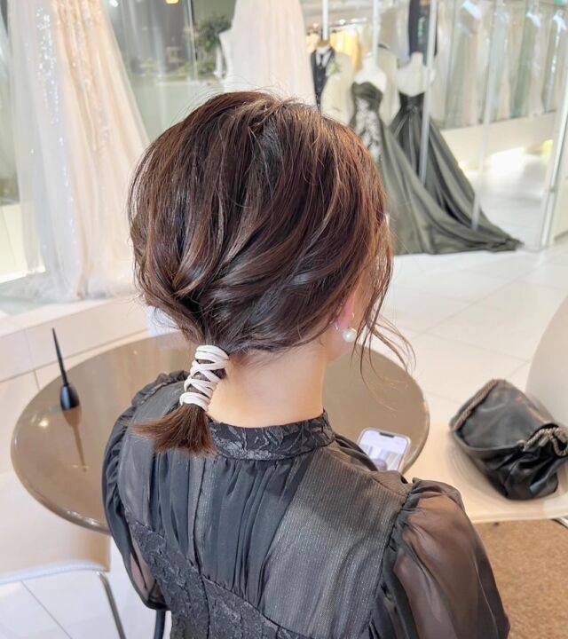 𝐻𝑎𝑖𝑟 𝐴𝑟𝑟𝑎𝑛𝑔𝑒🩵

ショートヘアでも紐を使ってアレンジできます🫧

お呼ばれヘアセットも承ります＊

#お呼ばれヘア
#結婚式ヘア 
#大人ヘア 
#ローポニー
#リボンアレンジ 
#ボブアレンジ 

𓂃𓂃𓂃𓂃𓂃𓂃𓂃𓂃𓂃𓂃𓂃𓂃𓂃

  ヘアメイク受付中です𓈒𓏸︎︎︎︎

 ▷ @weddiurlmaria_hairmake 

𓂃𓂃𓂃𓂃𓂃𓂃𓂃𓂃𓂃𓂃𓂃𓂃𓂃

  𝘞𝘌𝘋𝘋𝘐𝘜𝘙𝘓 𝘔𝘈𝘙𝘐𝘈

📍 山梨県中巨摩郡昭和町飯喰457-5

  𝖳𝖤𝖫  055-225-6307
  𝖨𝗇𝗌𝗍𝖺𝗀𝗋𝖺𝗆 @weddiurlmaria 

 
#ヘアメイク 
#ブライダルヘア 
#ウェディングヘア
#花嫁ヘア 
#持込みヘアメイク
#出張ヘアメイク
#山梨ヘアセット 
#山梨花嫁 
#関東花嫁
#山梨ドレスショップ
#ウェデュールマリア
#レストランウェディング 
#リゾートウェディング 
#ウェディングドレス
#フォトウェディング 
#ヘアアレンジ
#前撮りヘア
#みんなのウェディング 
#ウェディングニュース 
#プラコレ #マリクル